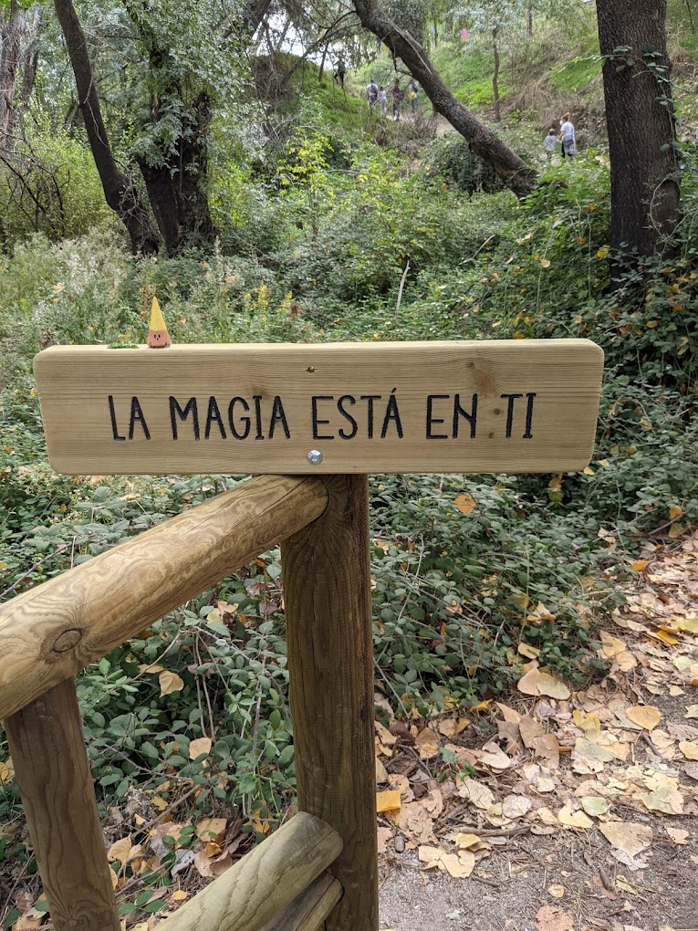 Senda-Magica-Madrid-Bastardo-Hostel-Hada-Duendes-Animales-Naturaleza