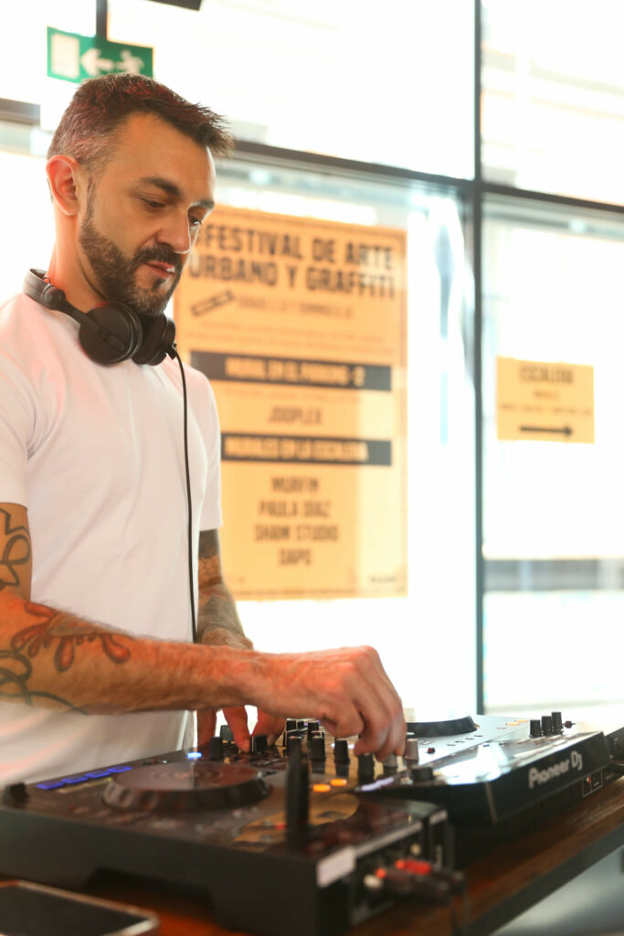 DJ Bastardo Hostel