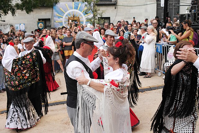 baile chotis bastardo hostel madrid