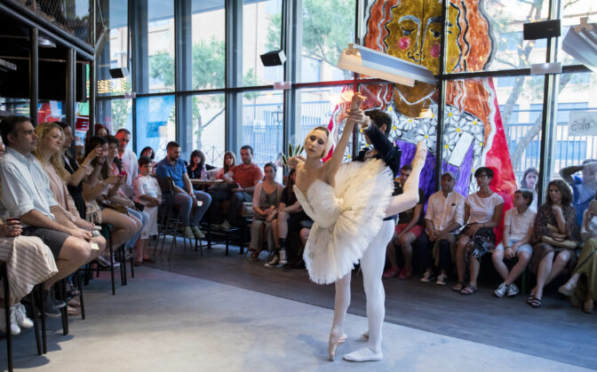 Danza ballet Paso a dos Bastardo Hostel Madrid