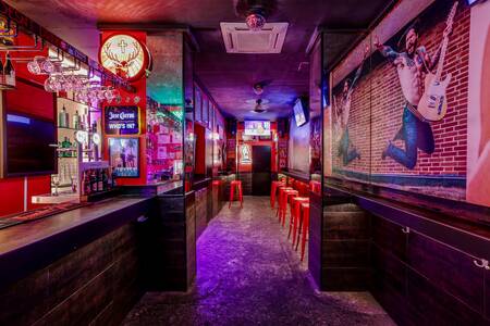 kurgan club bastardo hostel madrid