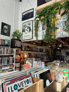 Tienda de Vilios Bastardos Hostel Madrid Barato